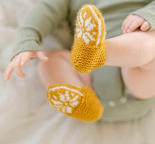 Baby Booties + 3 Finger Puppets = Baby Gift Set