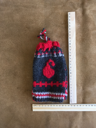 Teapot Cozy: Gray, Red and Tan.